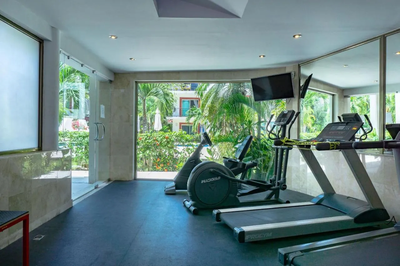 Apartahotel Paseo del Sol Condohotel by Bric Playa del Carmen